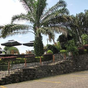 Stipp Hotel Gisenyi